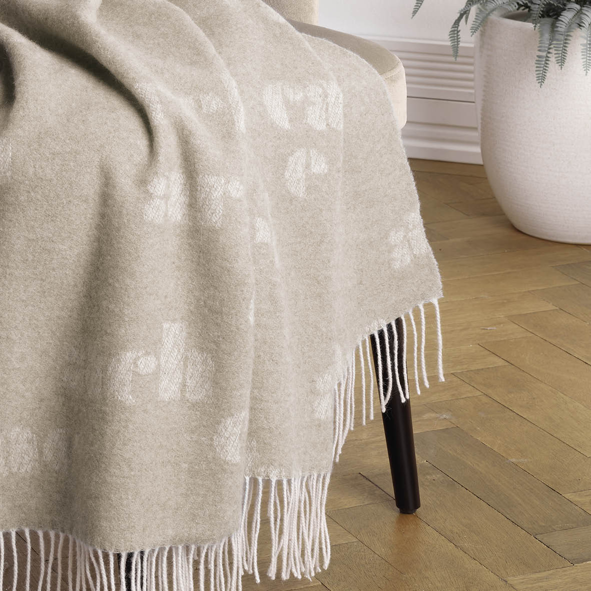 Woven plaid - Signature Taupe