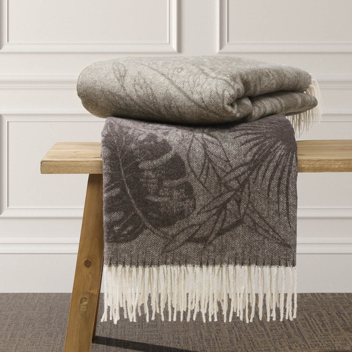 Plaid tissé en cachemire Toucania Taupe - 130 x 180 cm