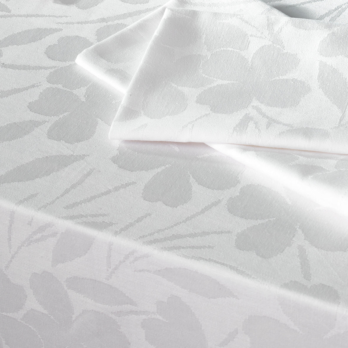 Tablecloth Jacquard woven Fleurette - White