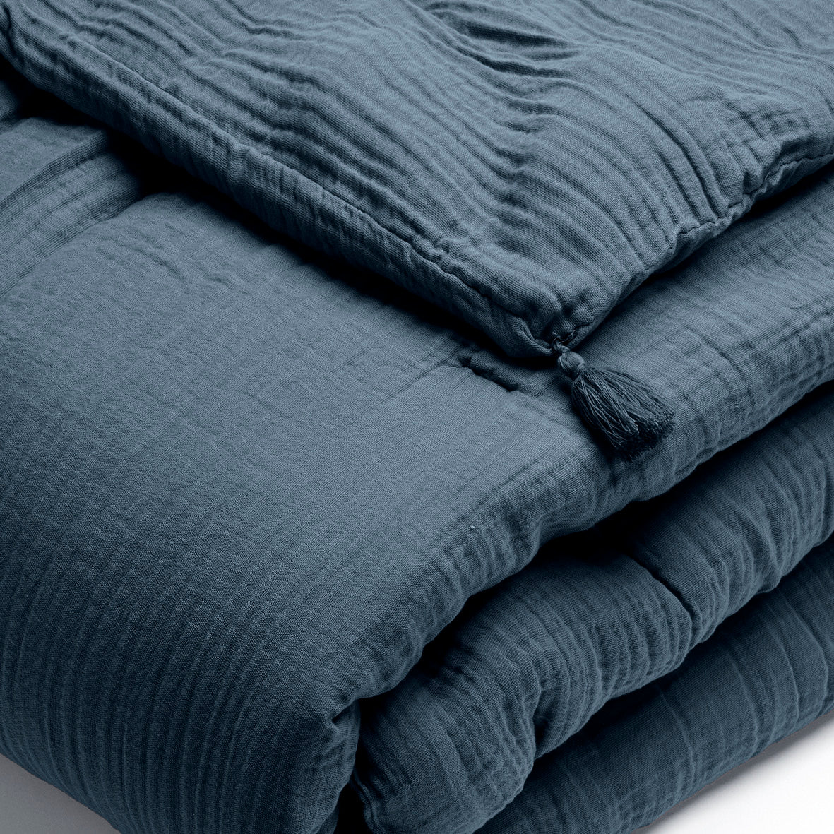 Quilt with tassels cotton gauze - Uni Blue 14 - 140 x 200 cm