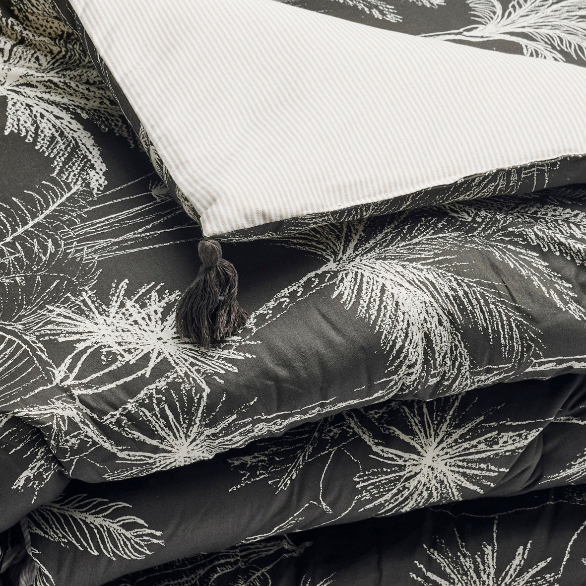 Quilt with tassels cotton satin - Eden noir Black - 140 x 200 cm