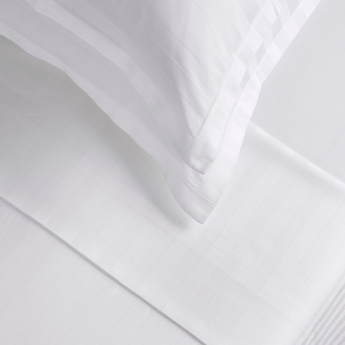 Drap plat satin de coton rayure tissé dobby - Dobby stripe woven Blanc