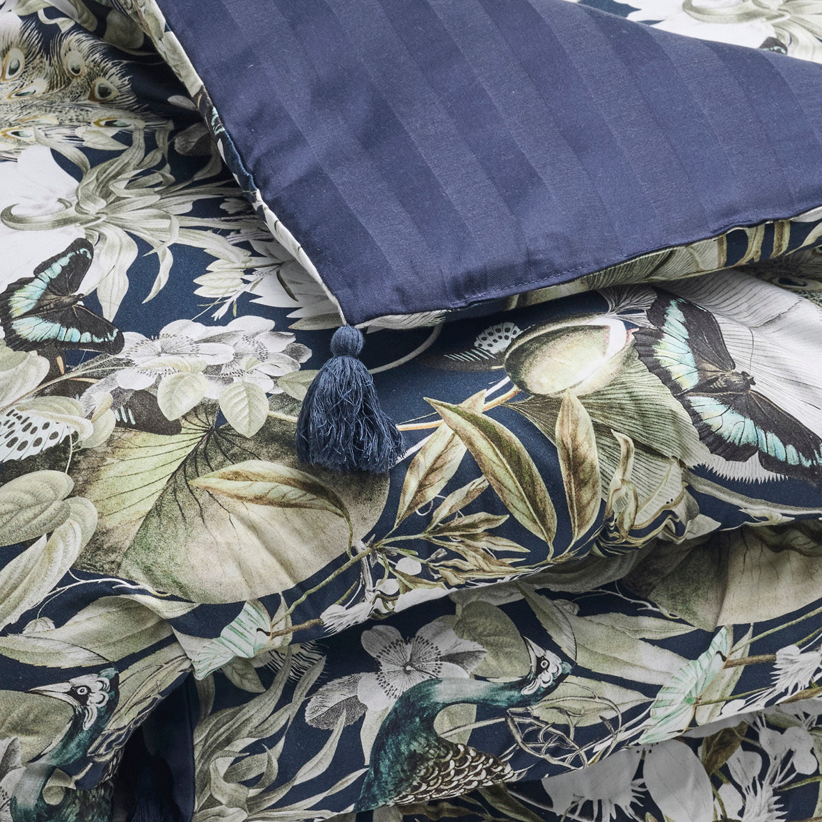 Quilt with tassels cotton satin - Jardin orné Dark blue - 140 x 200 cm