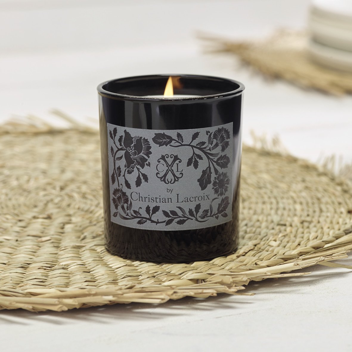 Classic scented candle - Medium Black - 180 g