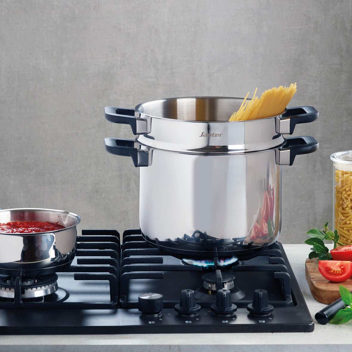 Pasta pot with insert Qulinox Pro - Triple Bottom - Stainless steel - with lid - 24 cm