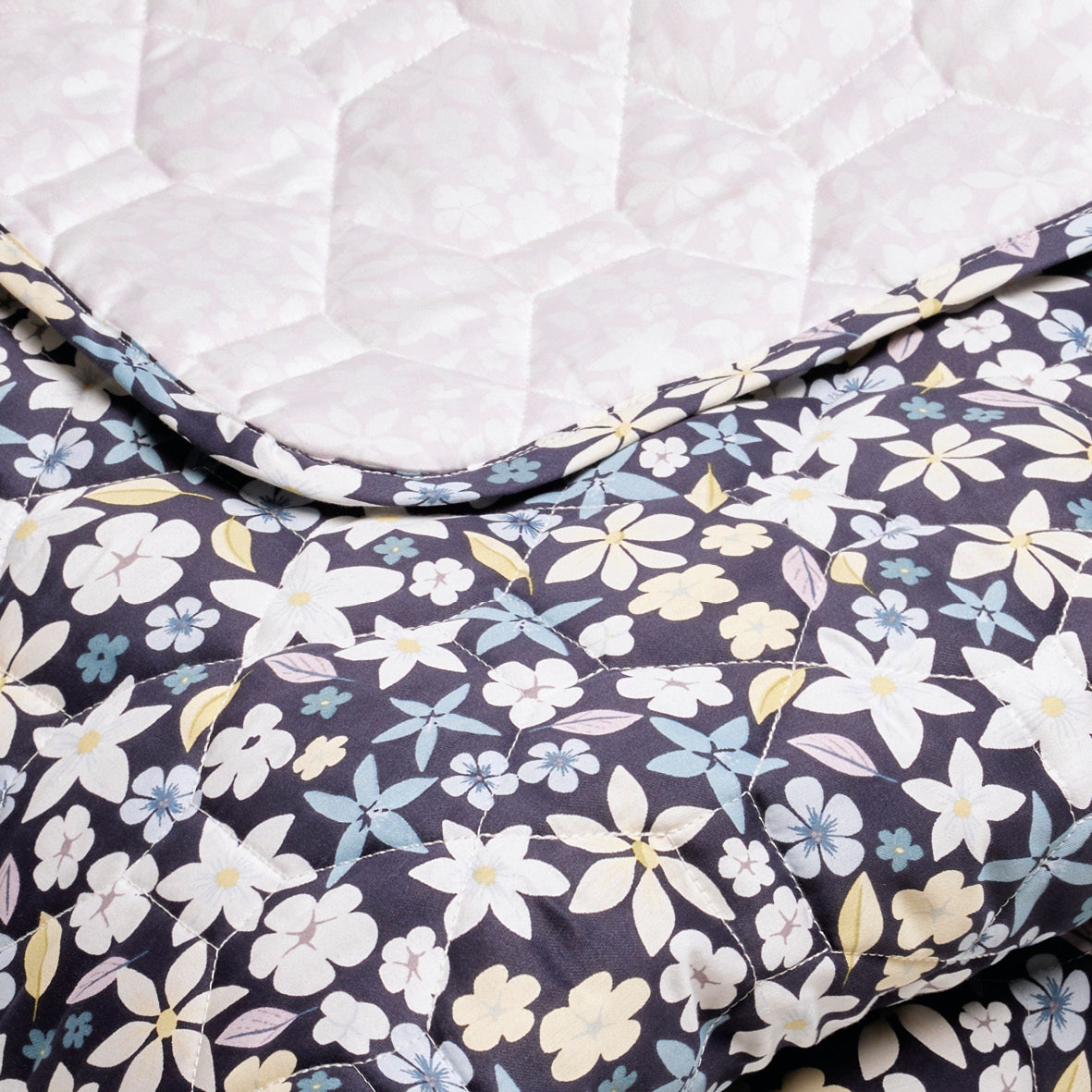 Bedspread Etoile de Printemps Blue - 180 x 220cm