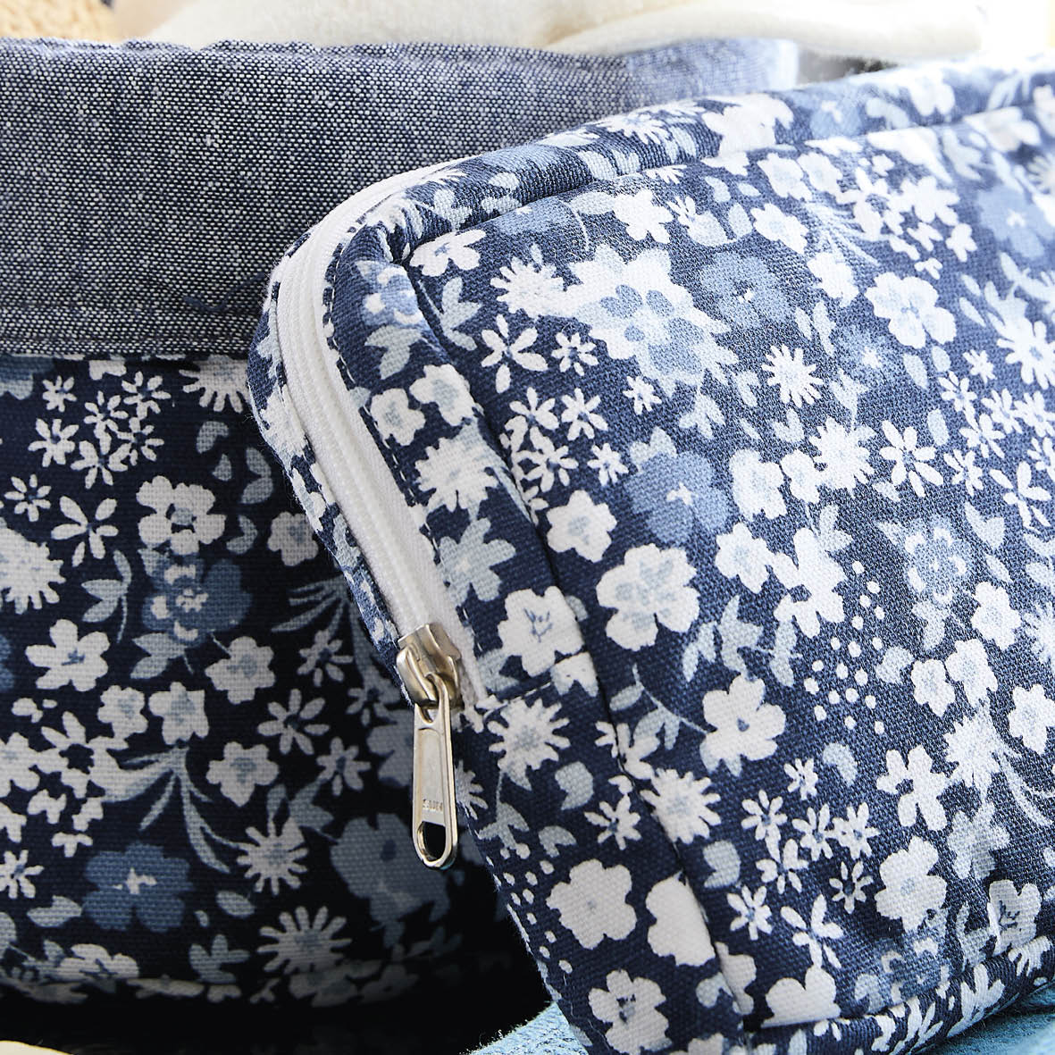 Pouch Fleurs de nuit Dark blue - 14 x 20 cm