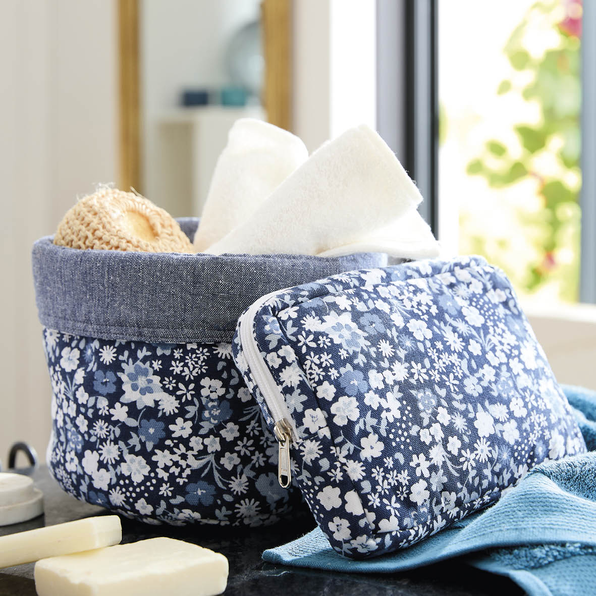 Pouch Fleurs de nuit Dark blue - 14 x 20 cm