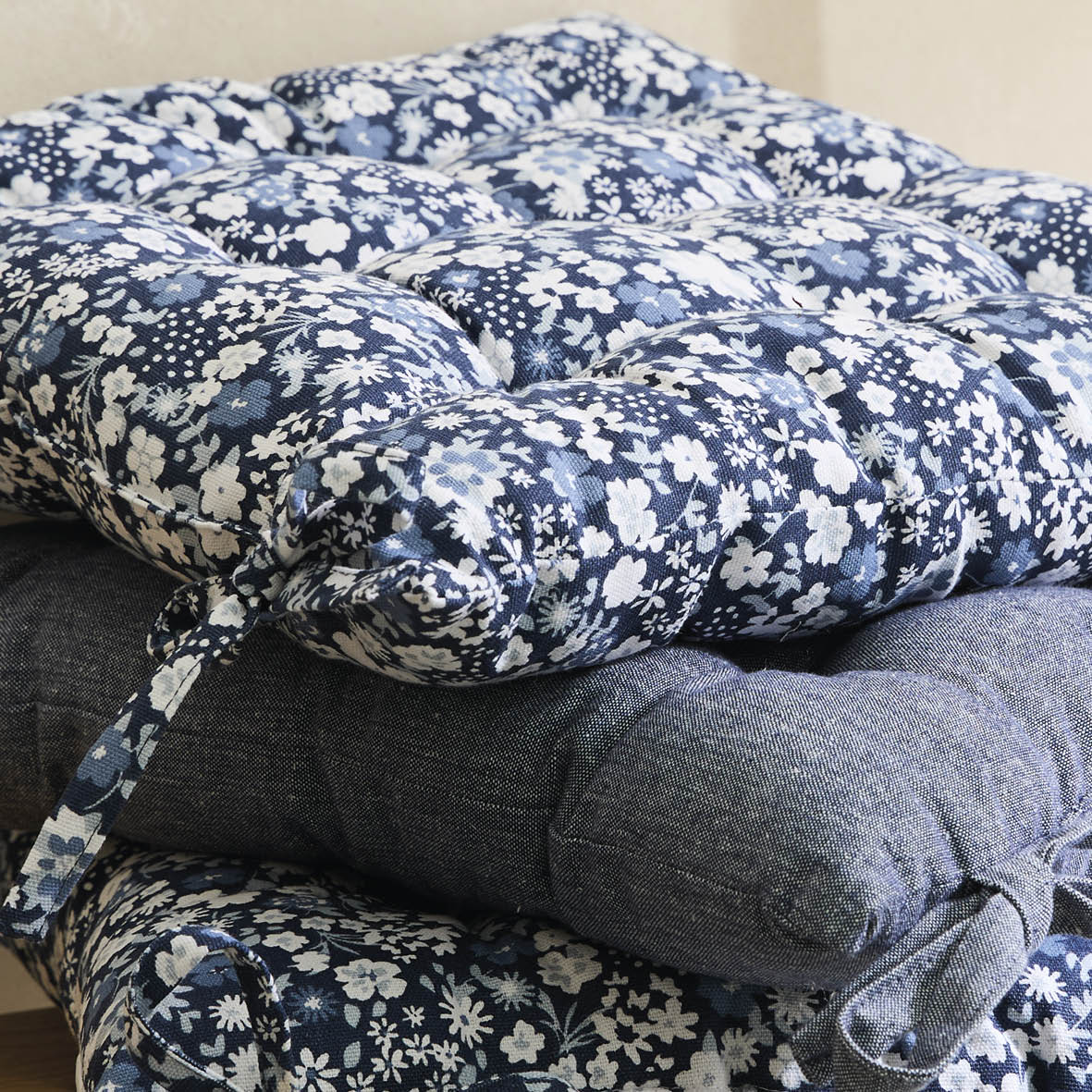 Chair cushion Fleurs de nuit Dark blue - 40 x 40 x 3 cm