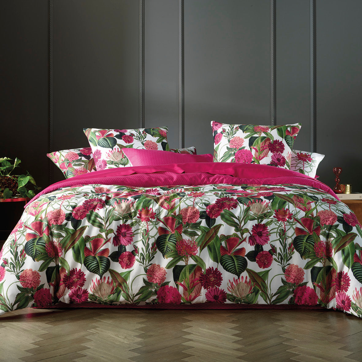 Pillowcase(s) cotton satin - Garden Micro Fuchsia