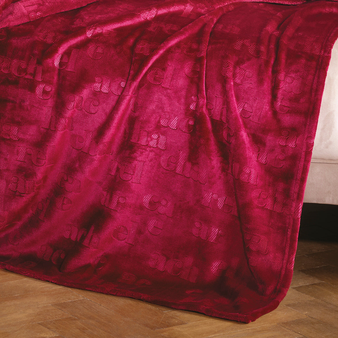 Maxi plaid/couvre-lit dessin : Signature Bordeaux - 180 x 220 cm