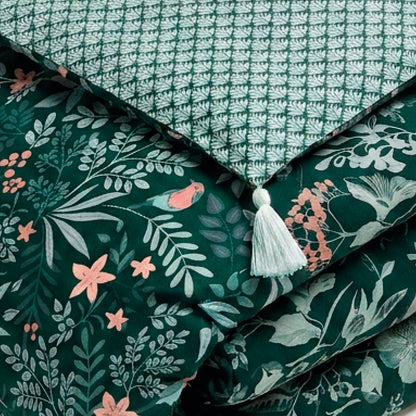 Quilt with tassels Forêt enchantée Green