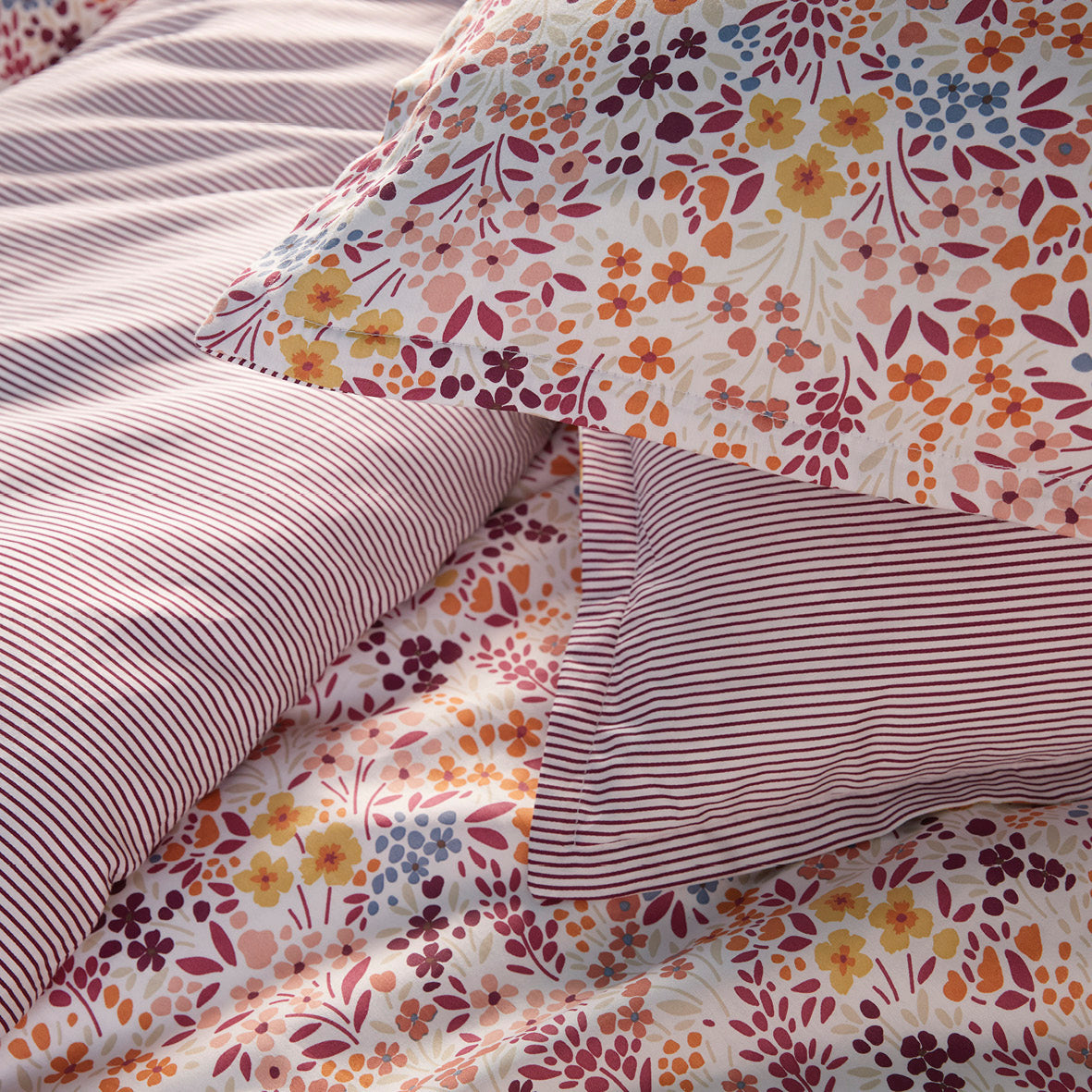 Flat sheet cotton satin - Fleurs des Champs Burgundy