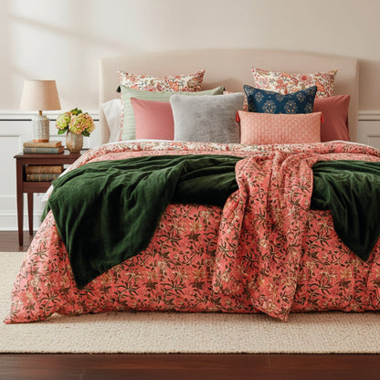 <p>Housse de coussin imitation fourrure - Sira Gris - 40 x 40 cm</p>