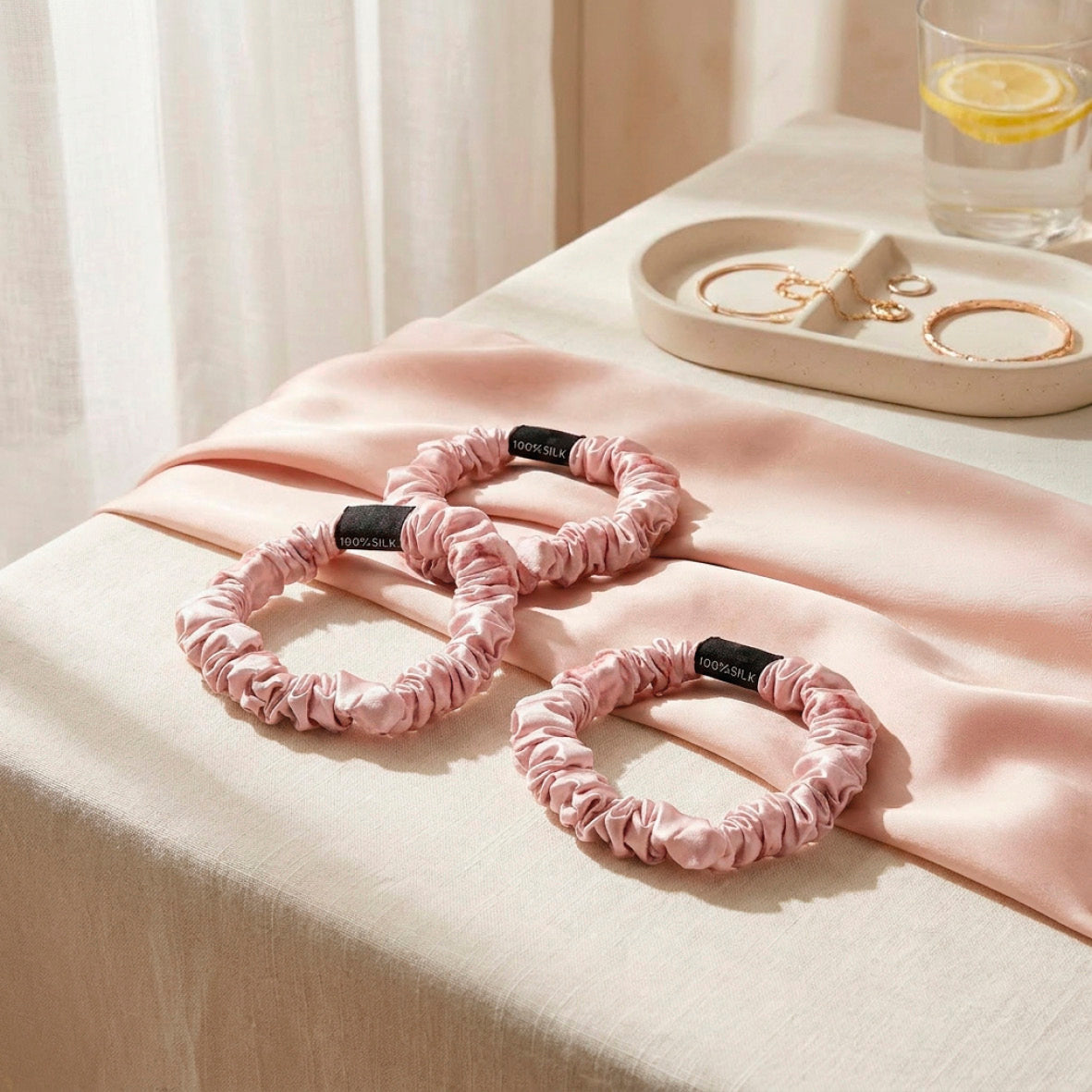 Set of 3 skinny scrunchies silk - Pink marble