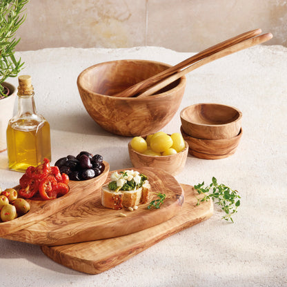 Couverts à salade plats en bois d'olivier faits à la main