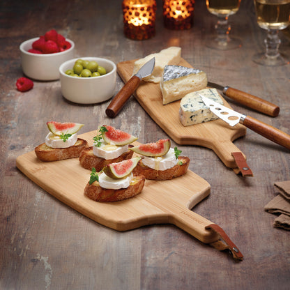 Rectangular bamboo cutting board + cheese knife set