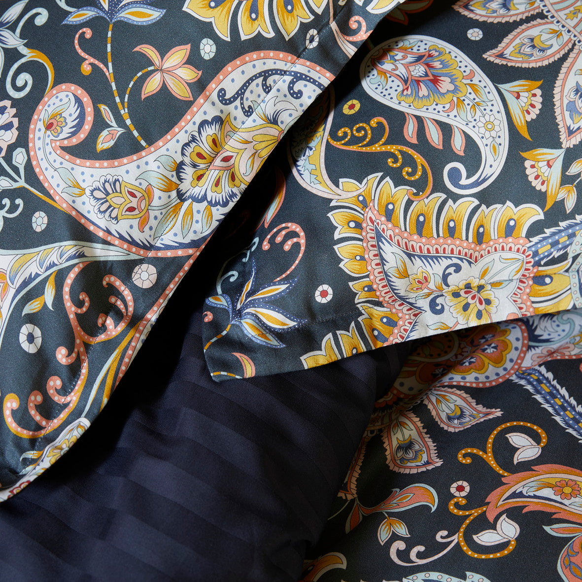 Duvet cover + pillowcase(s) cotton satin - Paisley Dark blue / Gold