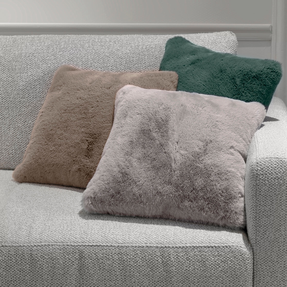 Cushion cover fake fur grey : 40 x 40 cm