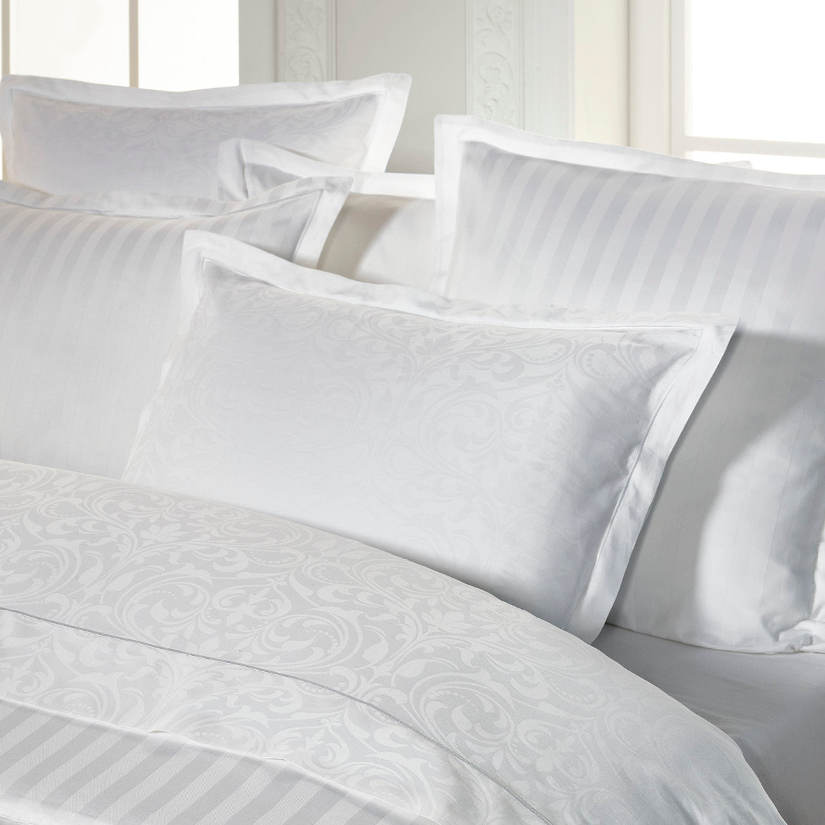 Pillowcase(s) cotton satin - Jacquard woven - Victorian white