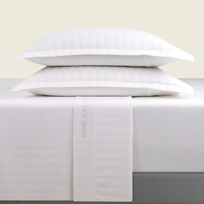 Sheet set : fitted sheet, flat sheet, pillowcase(s) in satin cotton - Jacquard woven - dobby stripe white