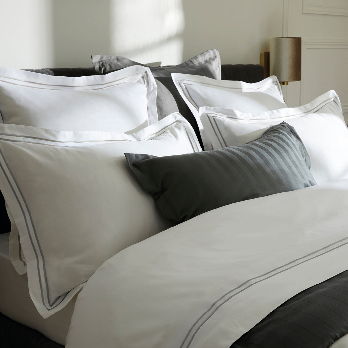 Duvet cover + pillowcase(s) cotton satin - Bastia Grey / White
