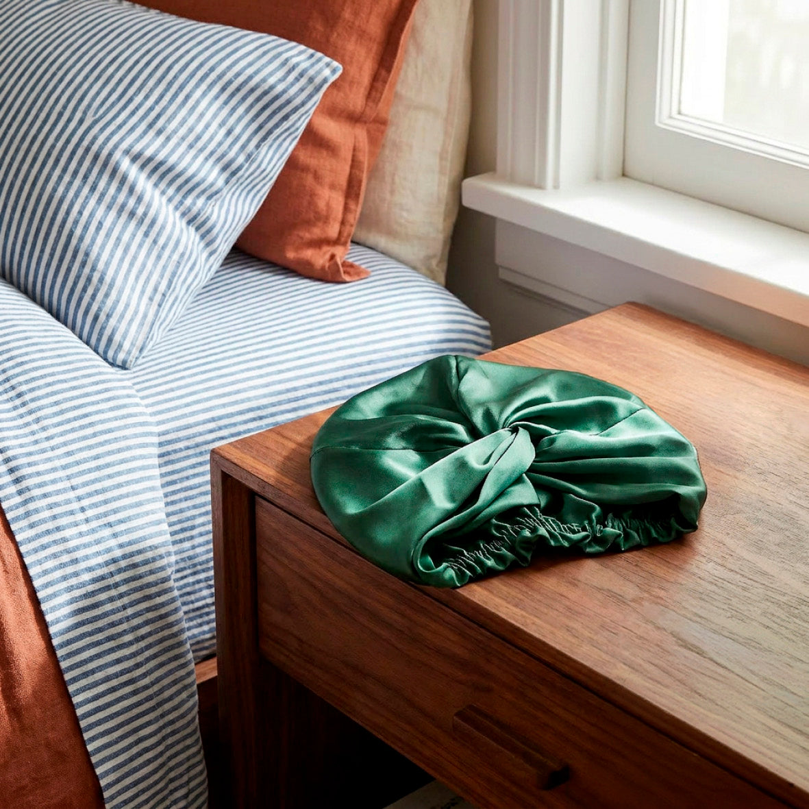 Nightcap silk - Caresse nocturne Sage green - 20 x 30 cm
