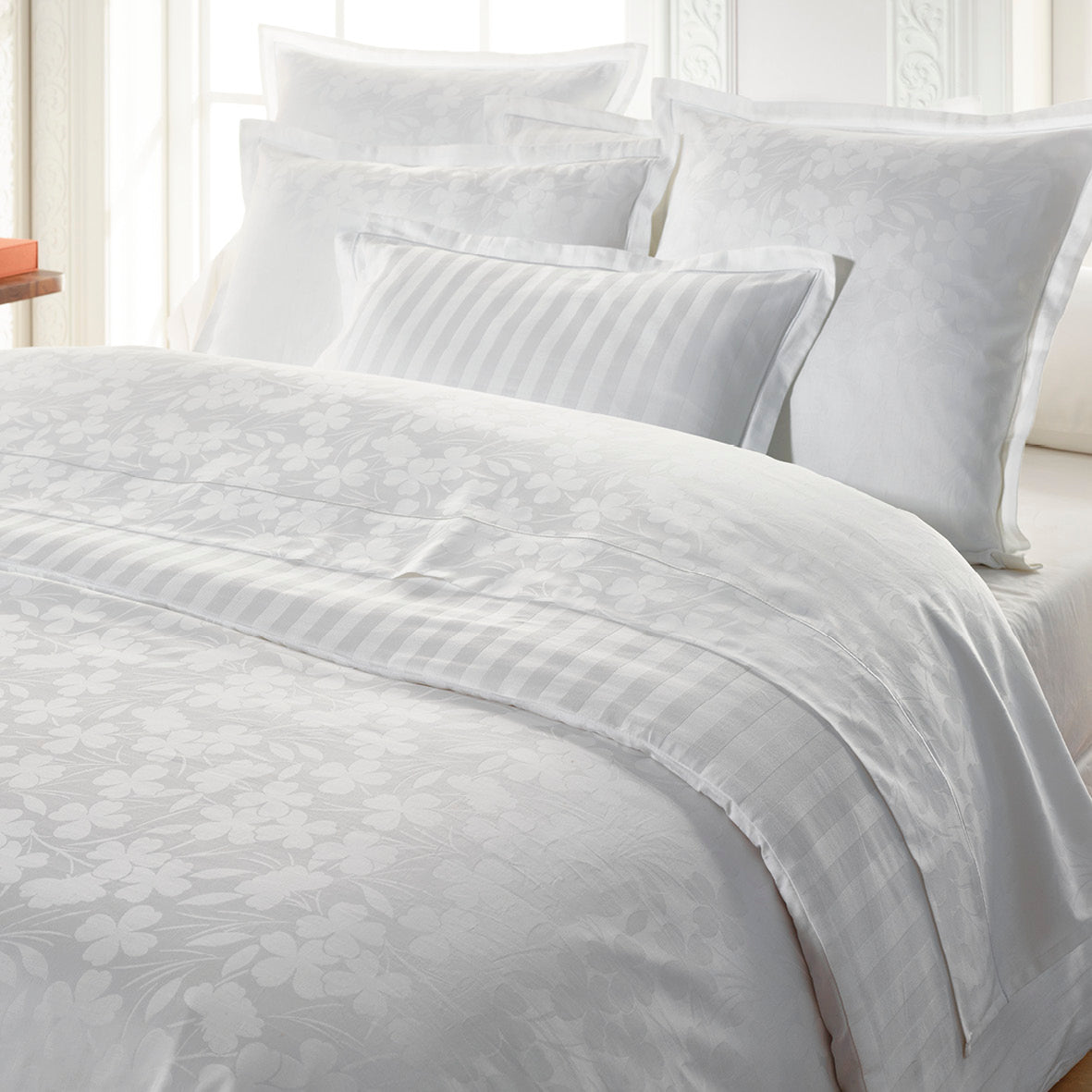 Duvet cover + pillowcase(s) cotton Jacquard woven - Petit Chênes White