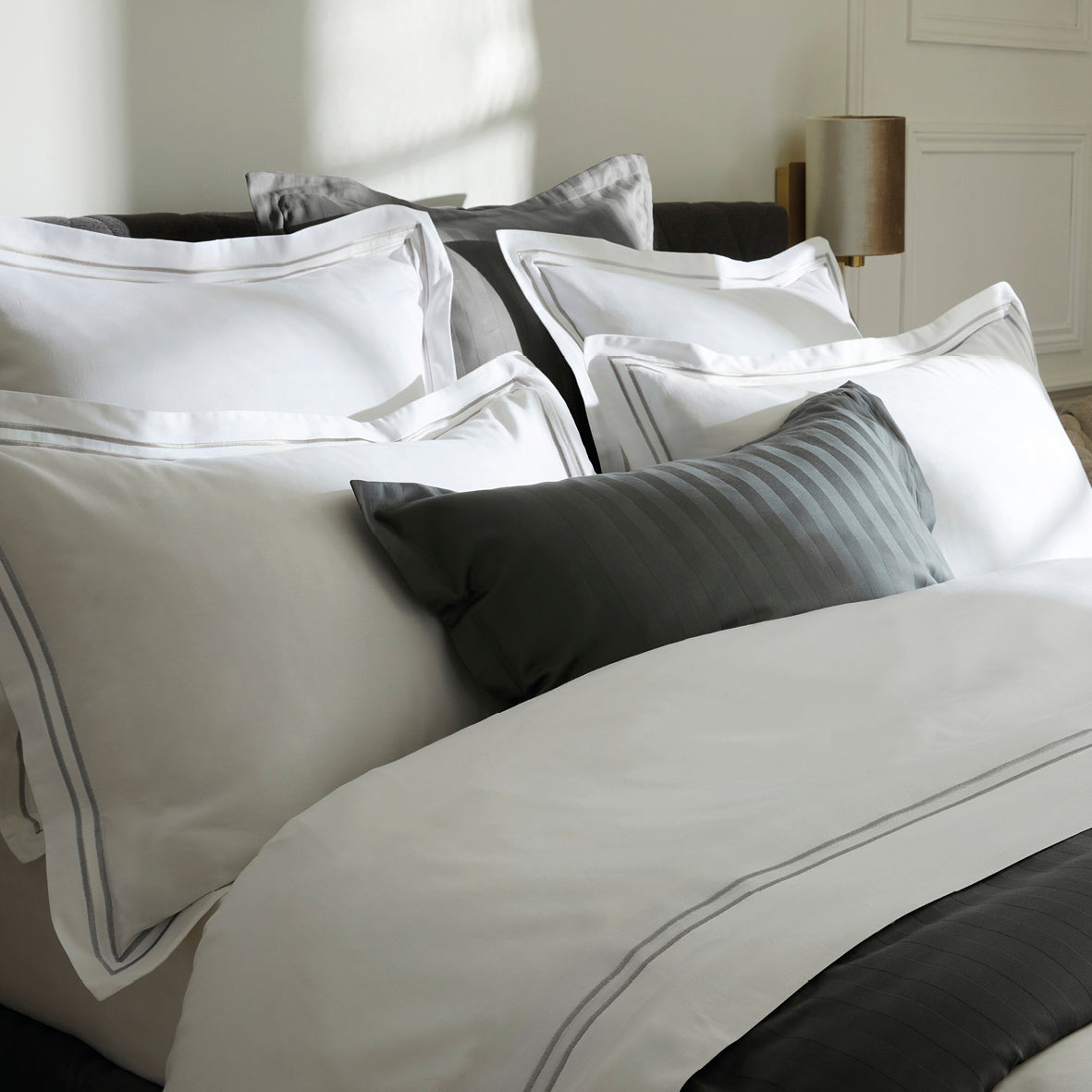 Pillowcase(s) cotton satin - Nice Grey / White