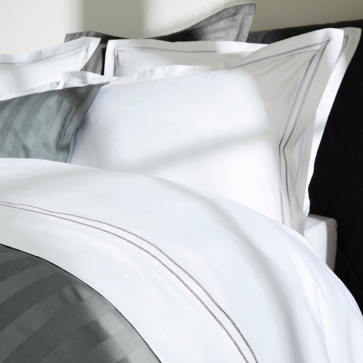 Pillowcase(s) cotton satin - Nice Grey / White