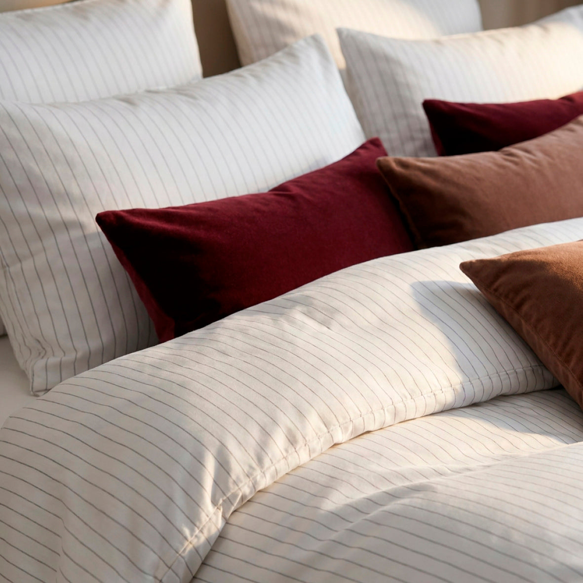 Pillowcase cotton satin - Rayures élégantes White