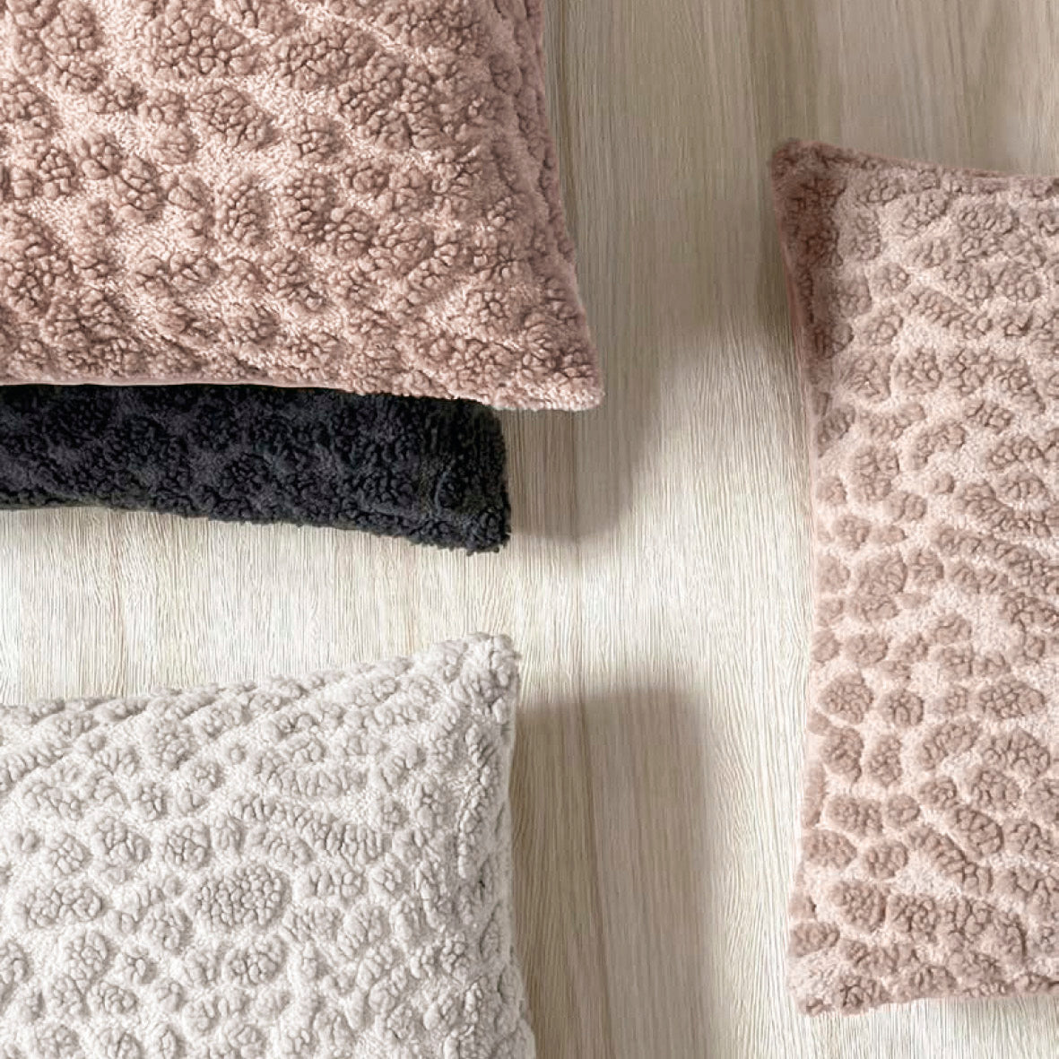 Cushion cover Léonie Rose - 45 x 45 cm