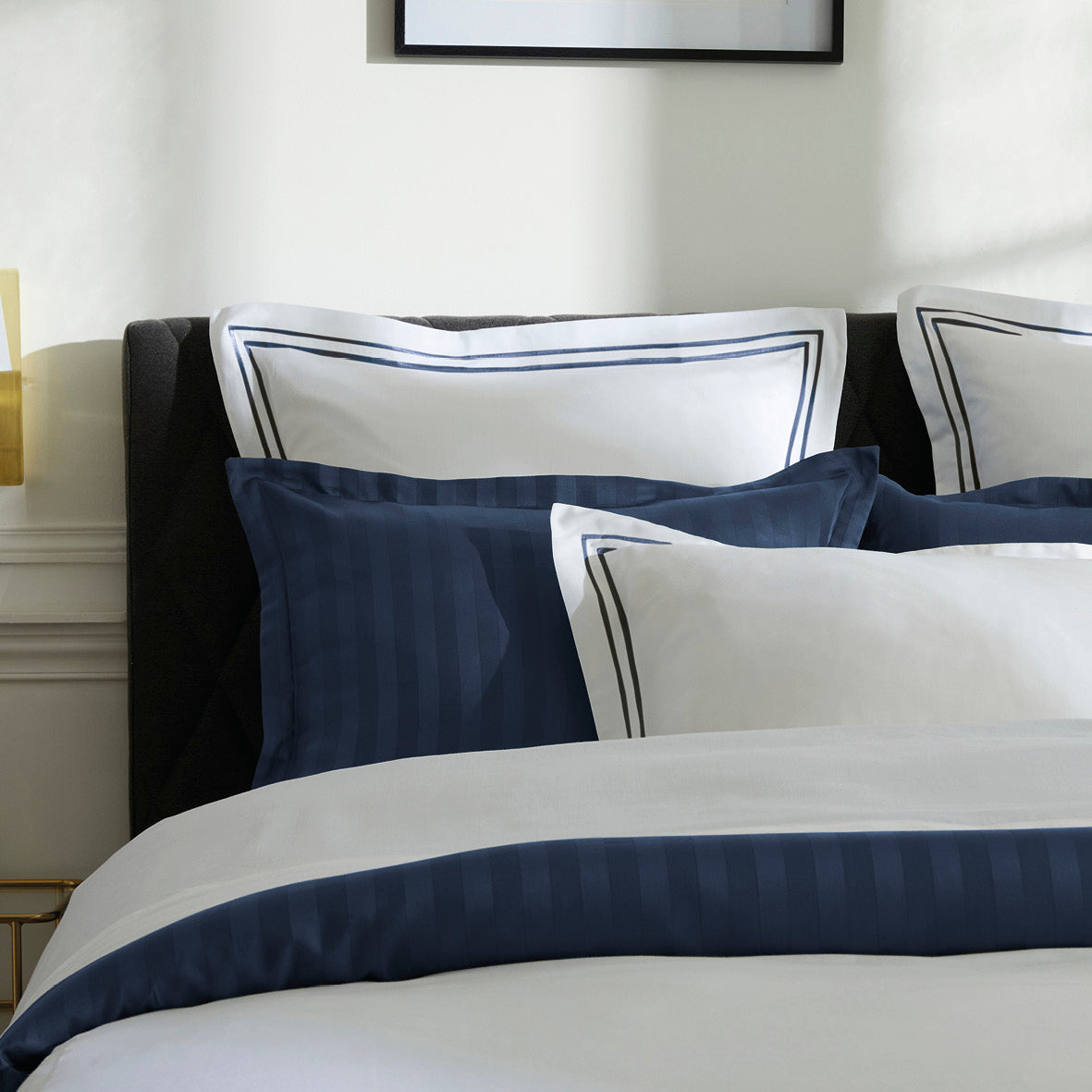 Housse de couette + taie(s) d'oreiller satin de coton - Paris Bleu foncé / Blanc