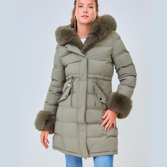 Heated long padded jacket with fake fur lining - Diana Matcha