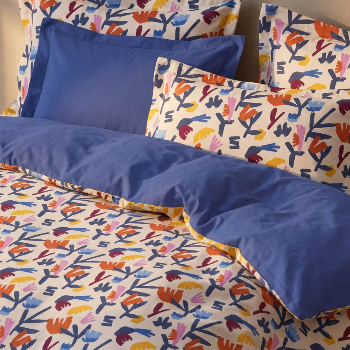 Duvet cover + pillowcase cotton satin - Chorégraphie sauvage - Multicolor / Cobalt blue