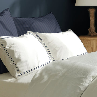 Taie(s) d'oreiller satin de coton - Annecy Bleu fonce / Blanc