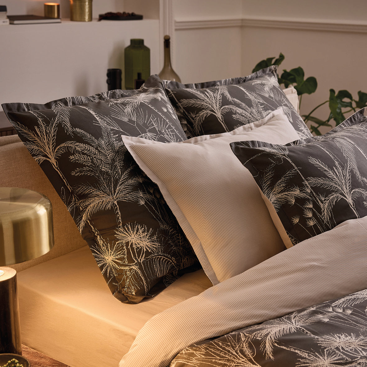 Pillowcase cotton satin  - Lignes élégantes Taupe