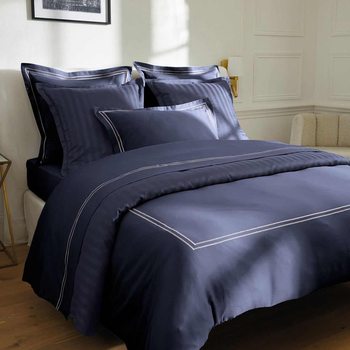 Pillowcase(s) cotton satin - Biarritz White / Dark blue