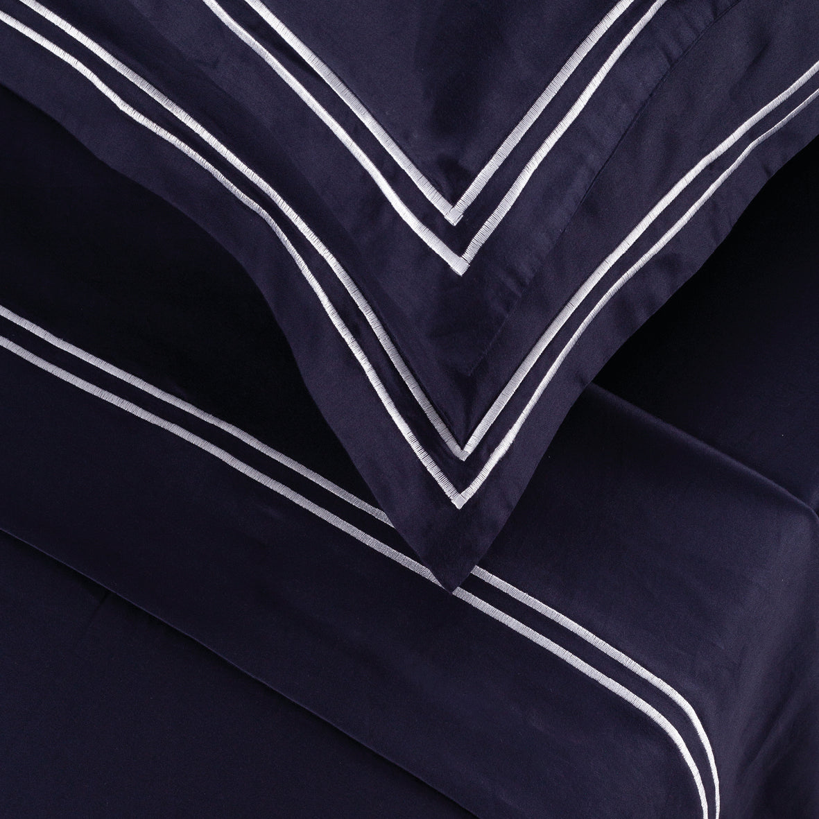 Sheet set cotton satin - Biarritz White / Dark blue