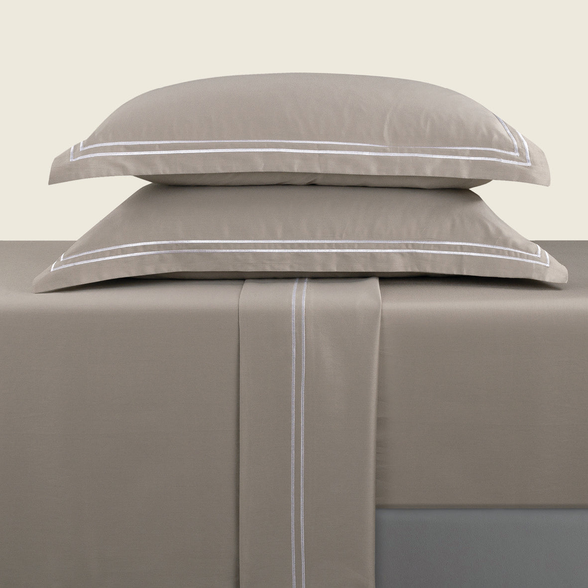 Sheet set cotton satin - Biarritz White / Taupe