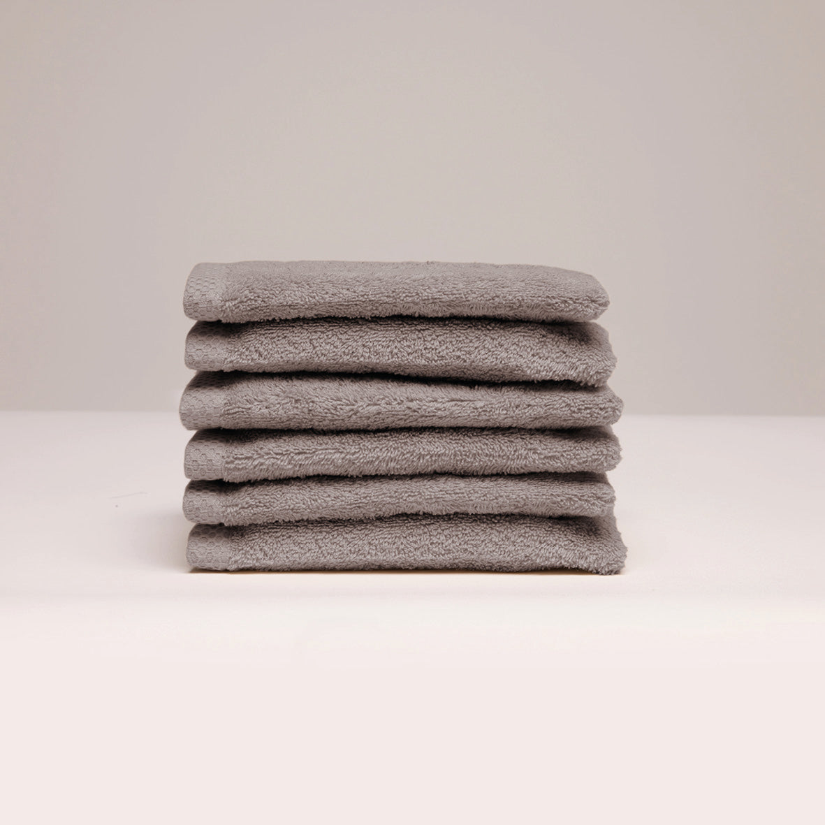 <p>Gant de toilette coton peigné LT - Oasis - 6 x (15 x 21 cm)</p>