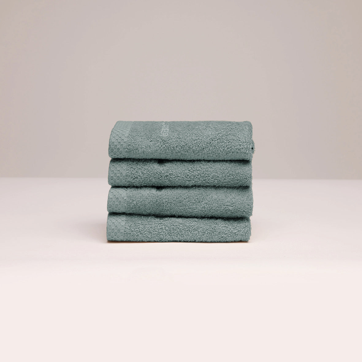 Guest towel combed cotton LT - Oasis - 4 x (30 x 30 cm) Bottle green