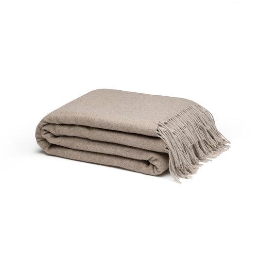 <p>Plaid tissé - Uni Brun foncé - 130 x 180 cm</p>