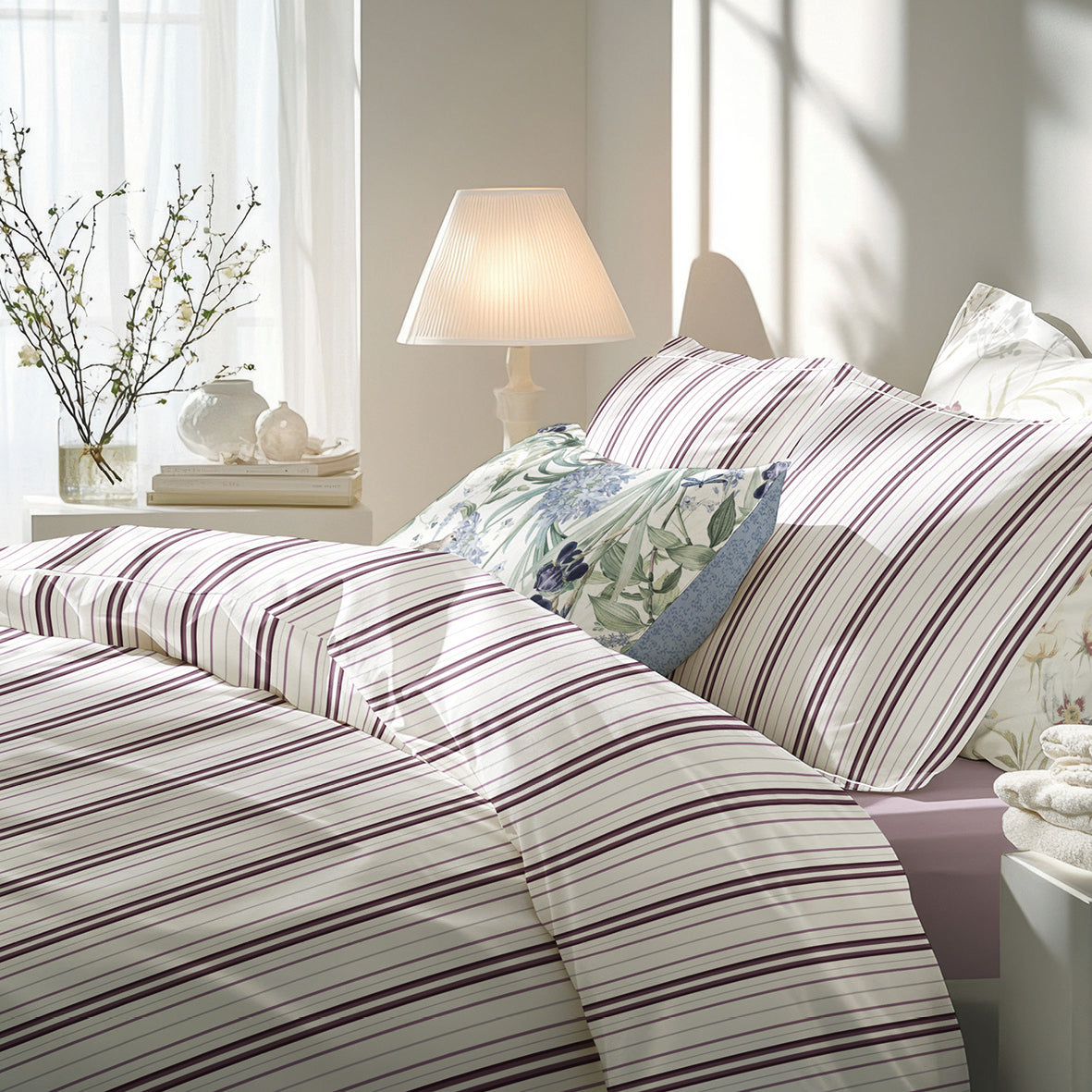 Duvet cover + pillowcase cotton satin - Lucia Purple / White