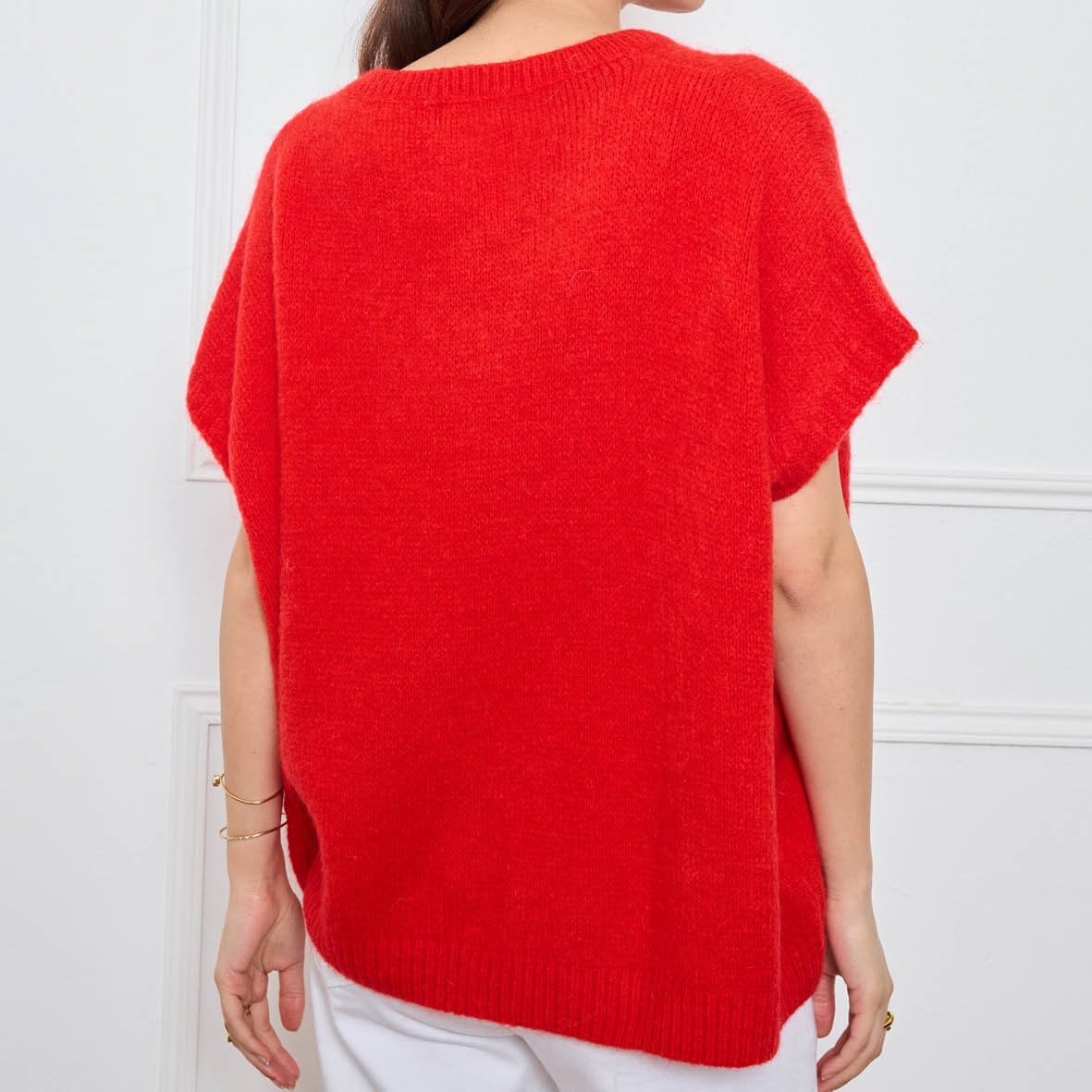 COL V OVERSIZED SANS MANCHES MILIE ROUGE
