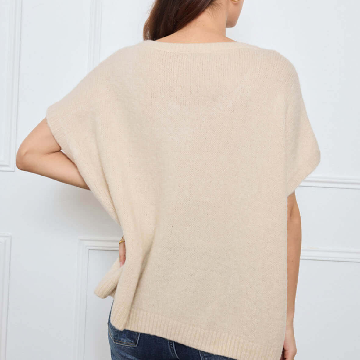 COL V OVERSIZED SANS MANCHES MILIE BEIGE
