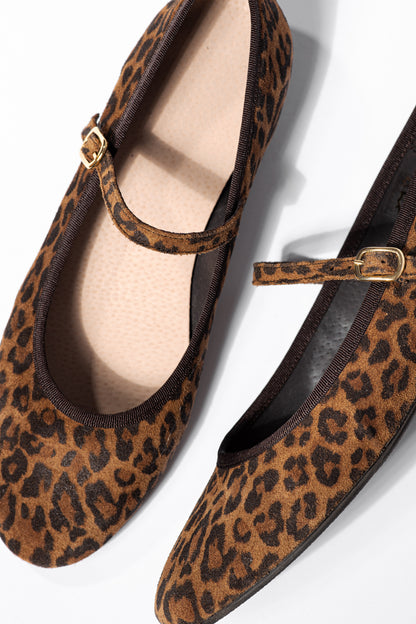 JULIE LEOPARD - BALLERINE
