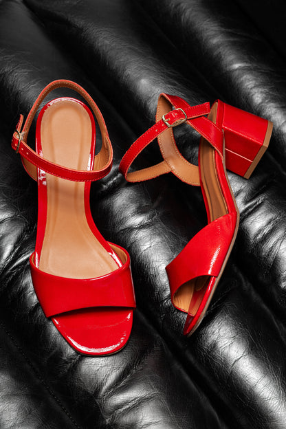 VICKI ROUGE VERNIS - SANDALE