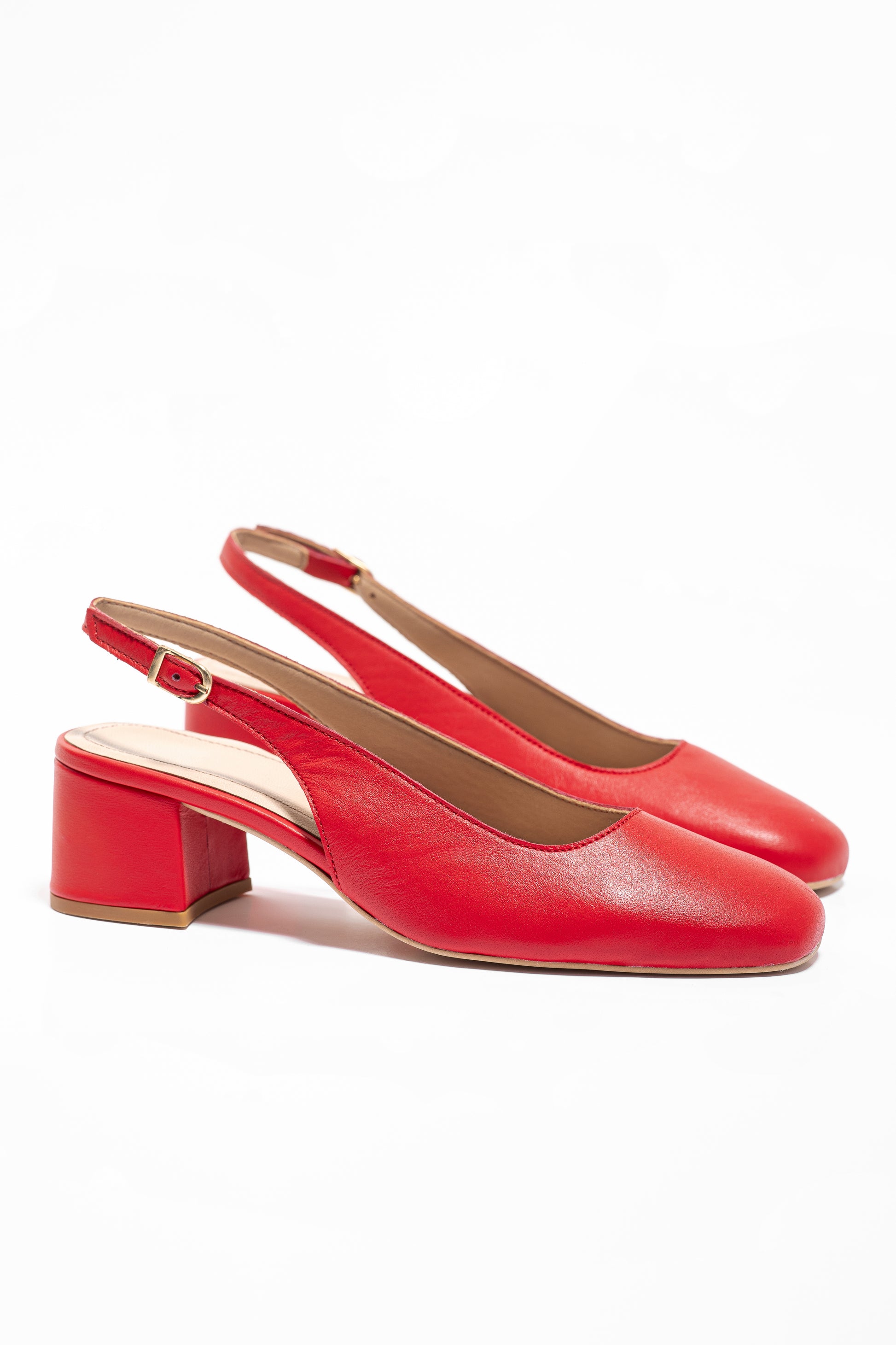 TRACY ROUGE - SLINGBACK