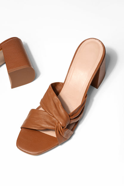 BECKY COGNAC - MULE